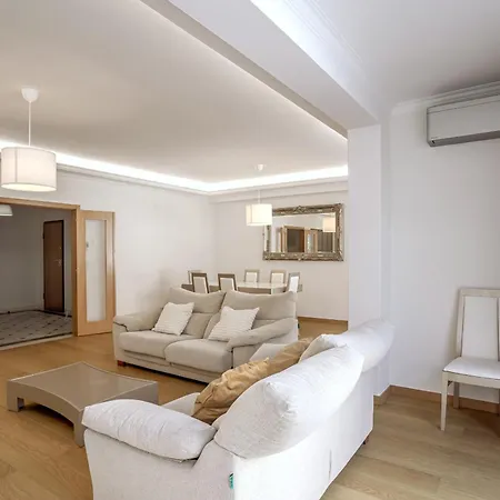 Alameda Grand Terrace By Homing Appartamento
