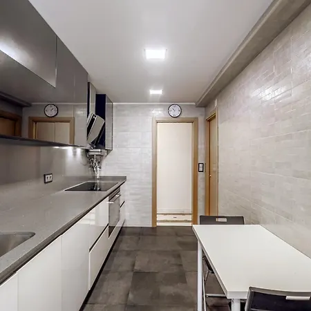 Alameda Grand Terrace By Homing Appartamento