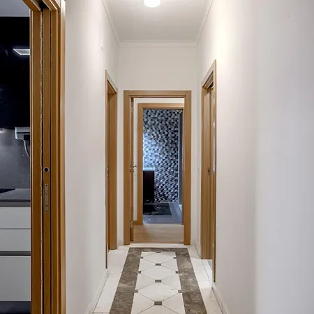 Alameda Grand Terrace By Homing Appartamento Lisbona